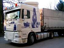 DAF-XF Sattelzugmaschine mit kunstvoller Gestaltung; 080212
