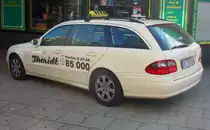 MERCEDES BENZ E-Klasse W210 T-Modell als Taxi in Herten am 05/09/2010
