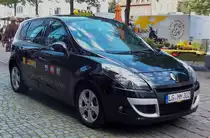 RENAULT SCENIC als schwarzes Taxi in L�neburg 04/09/2010