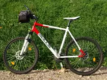 Mein Transportmittel bei vielen meinen Fototouren, Bulls Bushtail mit Fototasche von Vaude mit Klickfixsystem.