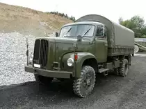 Ein Saurer 2VM Milit�r Transporter am Saurer Oldtimer Treff in Niederbipp am 28.08.2010