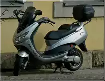 Peugeot Motorroller aufgenommen am 17.09.2010.