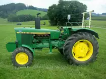 John Deere 2020, 
4-Zyl.Saugdiesel, 3320ccm/60PS, von 1967-72 wurden von dem Typ 10344 St�ck gebaut,
Aug.2010