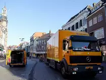 MB-1827 bei der Warenzustellung am fr�hen Morgen in Zuthpen;100906