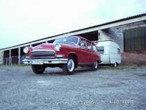 ein Wolga M21 Kombi mit einem Queck Junior im Schlepp,  
4. Ostblocktreffen P�tnitz