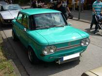 NSU TTS. 1967 - 1971. Dieses Auto war zwar verkehrstauglich, wurde aber hauptschlich zu Wettbewerbszwecken produziert. In den ersten Monaten hie der Wagen NSU Prinz 1000 TTS. Die Grundmotorisierung war ein 996 cm 4-Zylinder-Reihenmotor der 70 PS leistete. Es liefen 2.402 TTS vom Band. Oldtimertreffen Kokerei Zollverein.