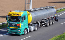 MAN TGA 18.440  Gartner KG  auf der A61 bei Weilerswist - 06.09.2010