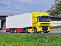 DAF XF  H.I.T.  auf der A61 bei Miel - 23.09.2010