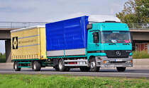 MB Actros 1840 mit Hnger auf der A61 bei Miel 23.09.2010