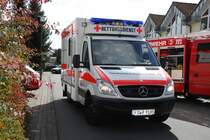 MB Sprinter des DRK Kreisverbandes Fulda ist eingesetzt zur bung der DRK-Ortsvereinigung Marbach in 36100 Petersberg-Marbach anl. dem  Tag der offenen Tr  am 03.10.2010