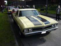 Chevrolet El Camino SS396 von 1968. Der SS396 war das Spitzenmodell des 1968´er El Camino Jahrganges. Er hatte einen 7.2 Liter V8-Motor der ca. 320 PS leistete. Oldtimertreffen Kokerei Zollverein.