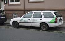 Ford Escort (Werbeaufschrift ITL), am 03.10.2010 in Lehrte.