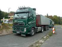 Volvo FH 480 von VOGT-Transporte gesehen in Zella-Mehlis, Oktober 2010