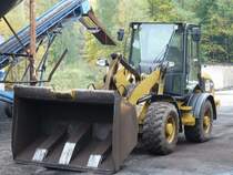 CAT-Radlader 907 H bei einer Kohlenverladestelle, Oktober 2010