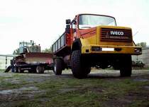 alt bringt �lter
Iveco-Hauber bringt eine T100 ins Technikmuseum P�tnitz 21.10.05