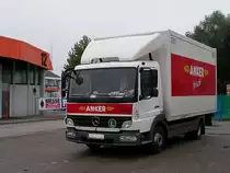 MB-713 einer �sterreichischen Gro�b�ckerei macht eine kleine Pause am Messegl�nde in Ried i.I.;101002