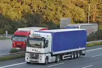 Renault Magnum Sattelzug, auf der A2, bei Lehrte, am 09.10.2010.