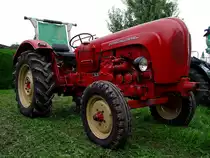 Porsche-Diesel mit der Baumuster-FahrgestNr.329-4946 ist bei der Oldtimerveranstaltung in Reichersberg eingetroffen;100808