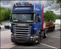 ..aus dem Erzgebirge kommt das nette Truckerpaar mit dem Scania R500 Topline - hier bei der Rast im Sauerland  / Juli 2010