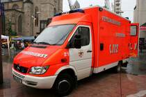 Feuerwehr Dortmund
RTW 21 (DO 2517)
Dortmund Stadtfeuerwehrtag 2010.