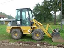 Kramer 320 der Firma LANDSCHAFTSBAU DITTERSDORF auf einer Baustelle in der N�he von Rohr/Th�ringen, Oktober 2010