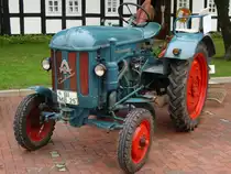 Ein Hanomag aus dem Jahr 1962. Der Typ R 217 verf�gt in dieser Ausf�hrung �ber einen 19 PS  starken  Motor mit 1980 ccm. Aufgenommen auf dem  J�mker Kl�n  in Bielfeld am 19.09.2010.