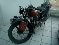 Dollar R3, franz�sisches Motorrad aus dem Jahr 1928, 1-Zyl.Motor mit 347ccm und 11PS, Oldtimersammlung B�tzingen, Okt.2010