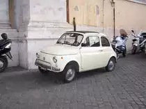 Fiat 500 gesehen in Rom, Oktober 2010