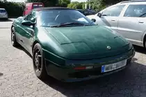 Ein Lotus Elan am Eisstadion in Grefrath (August 2010).