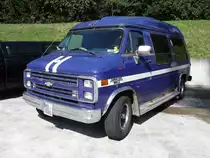 Ein Chevrolet Van der dritten Baureihe als Wohnmobil im Grefrather Eisstadion im August 2010, wurde auch als GMC Vendura verkauft und kam in der Serie  Das A-Team  zum Einsatz.