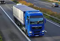 MAN Pritsche auf der A61 bei Rheinbach - 20.10.2010