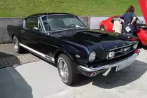 Ford Mustang der ersten Baureihe, gebaut Ende der 1960er Jahre, zu sehen auf der US-Car-Show in Grefrath im August 2010.