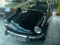 Triumph Spitfire MkIII, englischer Roadster, Baujahr 1967, 4-Zyl.Reihenmotor mit 1280 und 74PS, Vmax.150Km/h, Oldtimersammlung Btzingen/Kaiserstuhl, Okt.2010