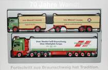 Set mit zwei Modellen  70 Jahre Wandt  