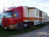 SCANIA_400_124L ist im Einsatz f�r ein Zirkusunternehmen;101113