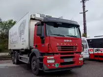 IVECO-STRALIS_430 anl�sslich einer Mittagspause am Bhf. Pregarten;101020