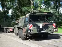 Faun SLT50 beim Tag der offenen T�r des 1.NATO Signal Batl. in Wesel in der Schill-Kaserne am 25.09.2010