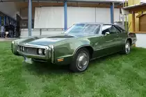 Oldsmobile Toronado der ersten Baureihe, gebaut 1966-1970, auf der US-Car-Show in Grefrath im August 2010.