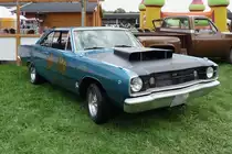 Plymouth Valiant (oder Dodge Dart?) aus der ersten H�lfte der 1970er Jahre; die Haube ist nicht ganz serienm��ig... 
Gesehen auf der US-Car-Show in Grefrath im August 2010. 