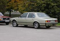 BMW 733i. Foto: 17.10.2010, Sonderausstellung zur Mecsek Rallye.