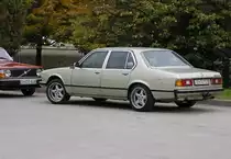 BMW 733i. Foto: 17.10.2010, Sonderausstellung zur Mecsek Rallye.