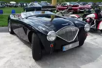 Ein Austin Healey 100 auf der US-Car-Show in Grefrath im August 2010.
