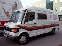 MB_207D tourt von Veranstaltung zu Veranstaltung;101009