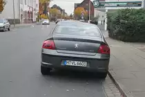 Peugeeot 407, in Lehrte, am 30.10.10.