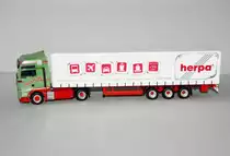 MAN TGX XXL Gardinenplanen-Sattelzug  Wandt/Herpa  