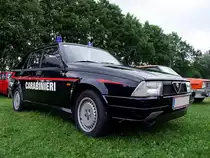 ALFA-75 der Carabinieri  kontrolliert  bei einer Oldtimerveranstaltung Nahe Grieskirchen,100718