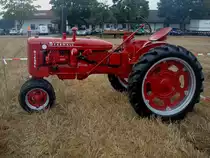 Farmall war eine Marke von IHC und baute von 1924-73 Traktoren, haupts�chlich f�r den amerikanischen Markt, Traktorentreffen Hausen/M�hlin, Sept.2010