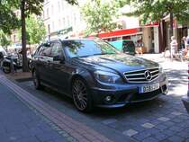 Mercedes-Benz C63 AMG S204. Dsseldorf Nordrhein-Westfalen. Am 07.07.2010