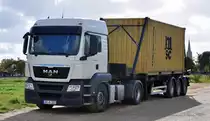 MAN TGS 18.440 mit Container in Odendorf - 24.10.2010
