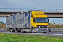 MB Actros 1844 H�ngerzug, A61 Miel - 29.10.2010